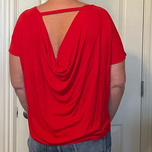 Express knit blouse with scoop back size Large - Picture 4 of 7